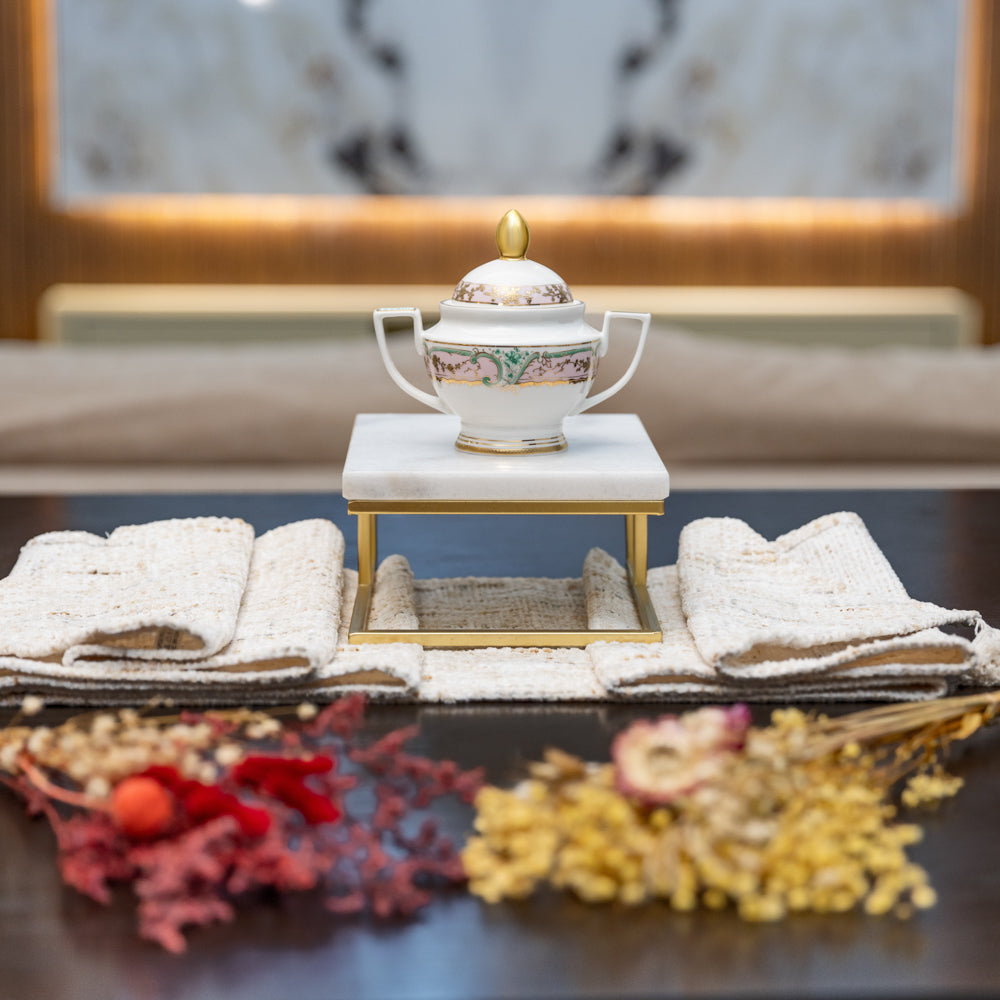 طقم شاي الوُردة الملكية