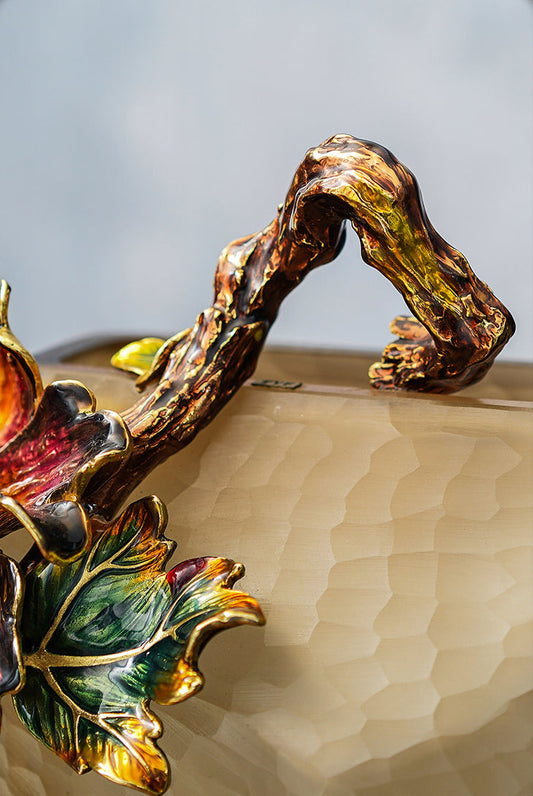 مزهرية حرفية من الفحم المتجمد "ماغنوليا وطائر مغرد"