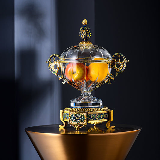 جرة الزمرد المزخرفة