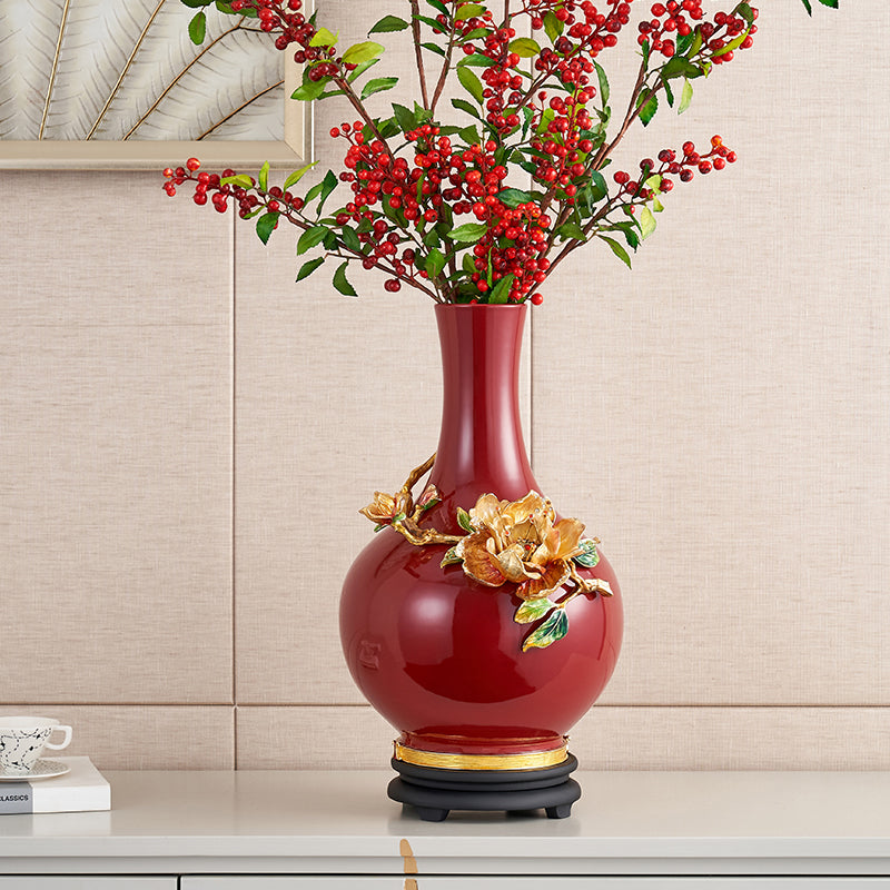 Imperial Crimson "Golden Narcissus" Grand Vase