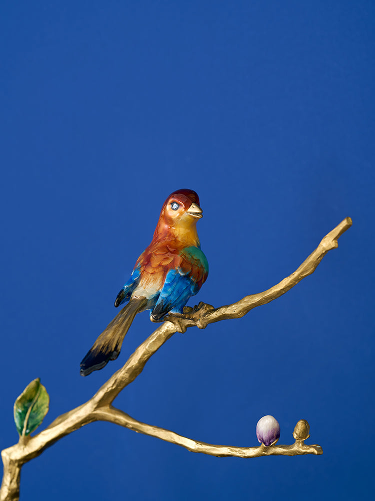 تمثال طائر مغرد مؤطر على طراز زن هارموني