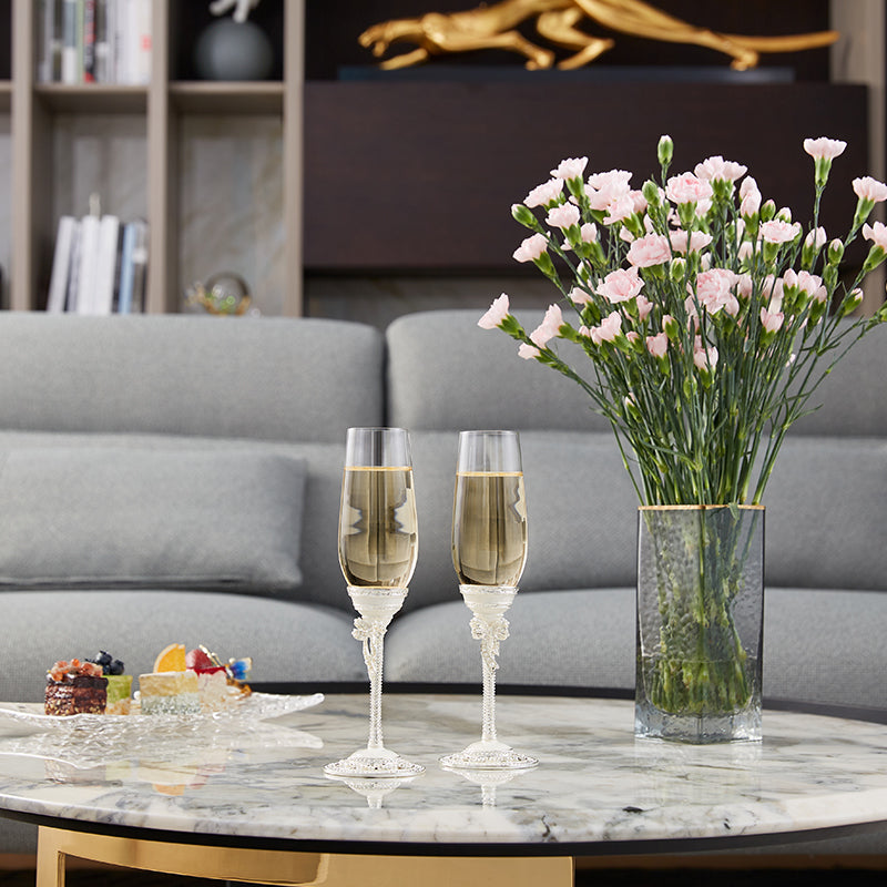 Ivory Silk Pearl Flutes