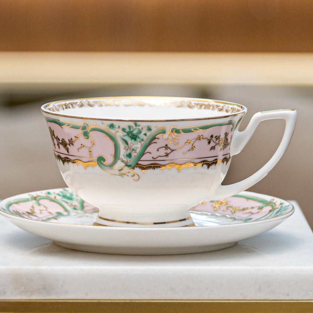 طقم شاي الوُردة الملكية