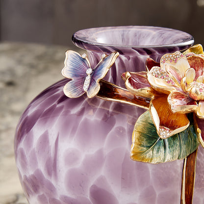 مزهرية مطلية بالذهب على شكل سديم الجمشت