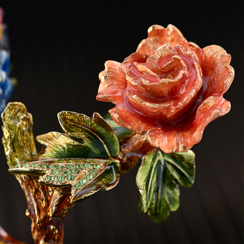 محمية العنبر للطيور المغردة المذهبة