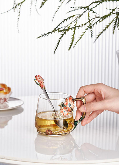 محمية كريستال طائر الأغنية القرمزي