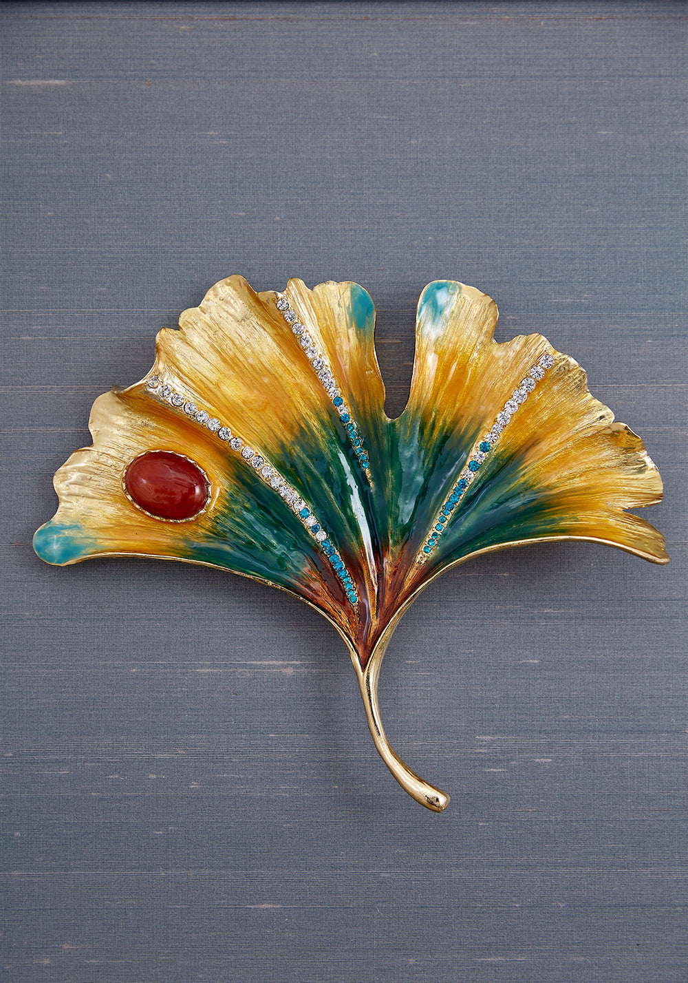 جواهر الطبيعة "أجنحة مذهبة" لوحة ثلاثية مؤطرة