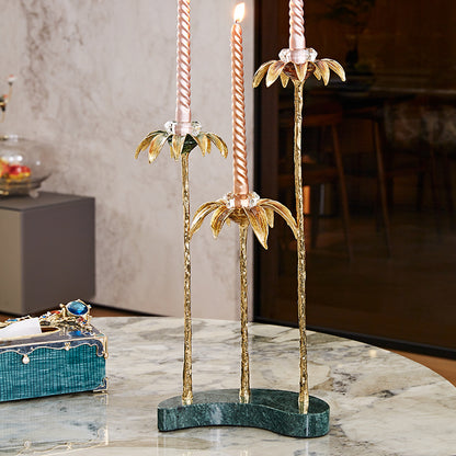 شمعدان ترينيتي المذهب بالزهور