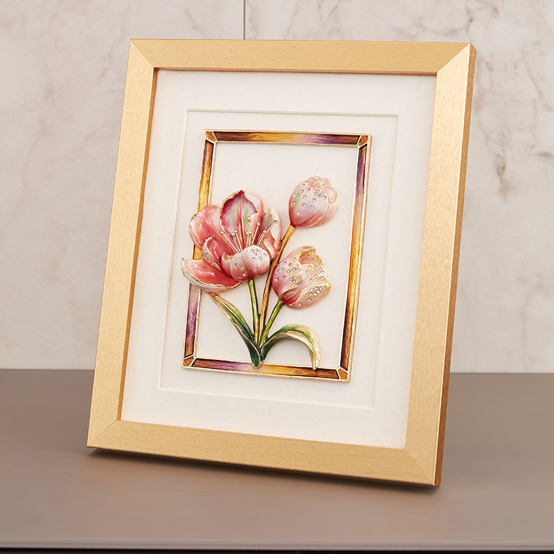 إطار ملكي بلون زهرة التوليب المتوردة