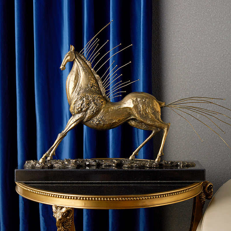 Gilded Majesty Ornament