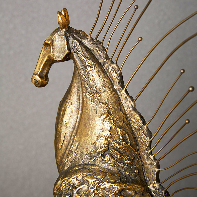 Gilded Majesty Ornament