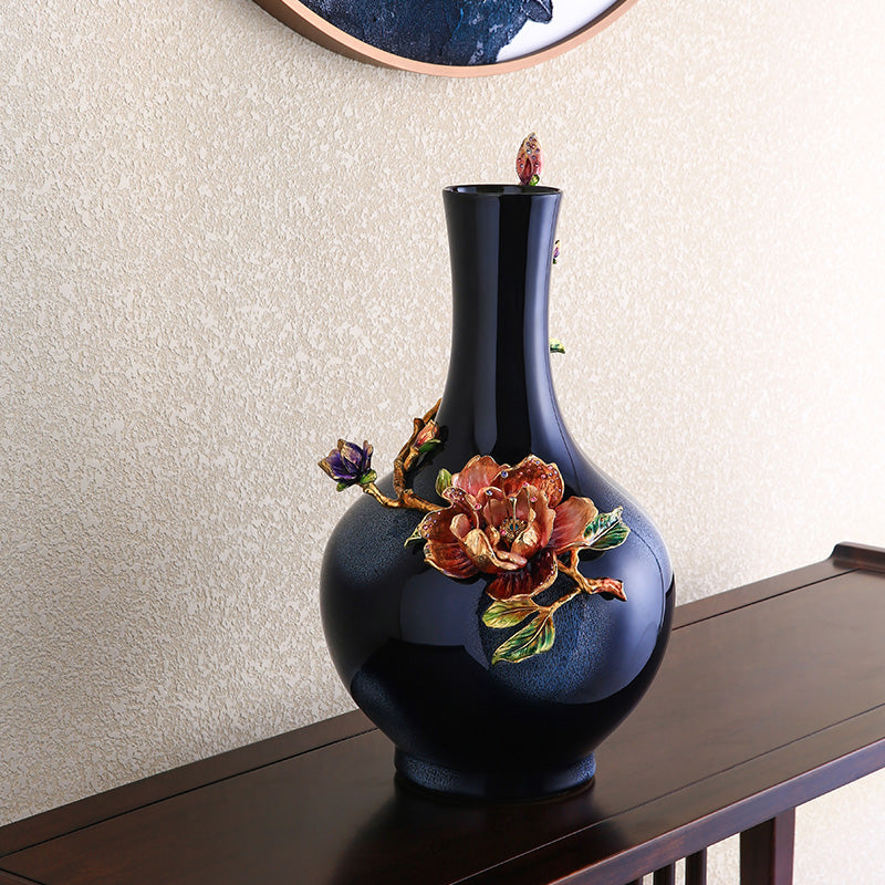 Midnight Majesty Flora Vase