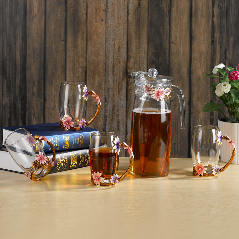 رشفة من كأس الورد