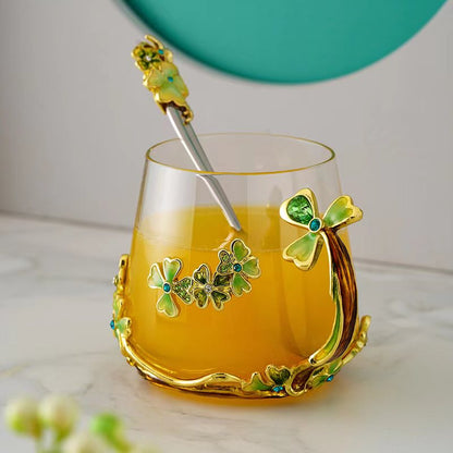 كوب رَشفة الحظ