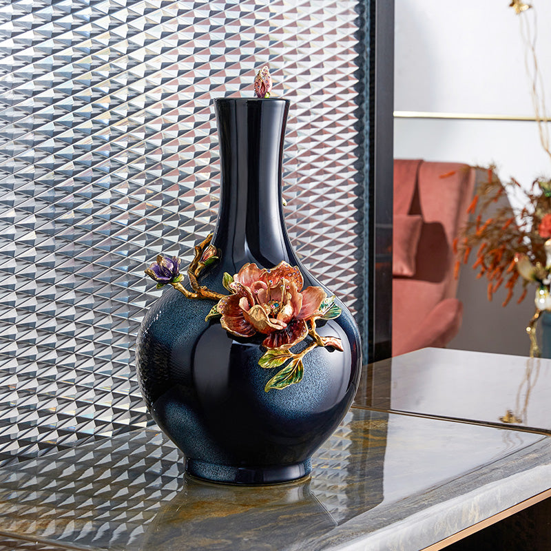 Midnight Majesty Flora Vase