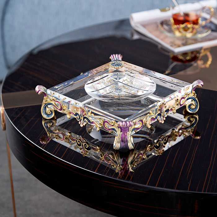 طبق كريستال باروكي من الجمشت الإمبراطوري