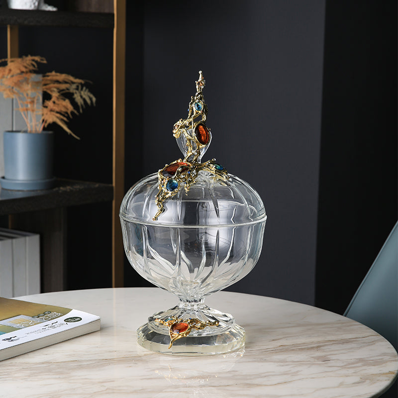 جرة كريستالية مرصعة بالجواهر من أزور ماجستي
