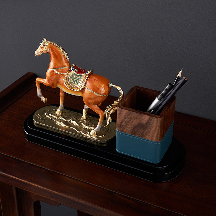Equine Elegance Pen holder