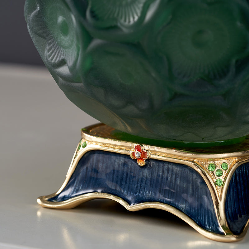 مزهرية كروية من إميرالد فروست "مرج مرصع بالجواهر"