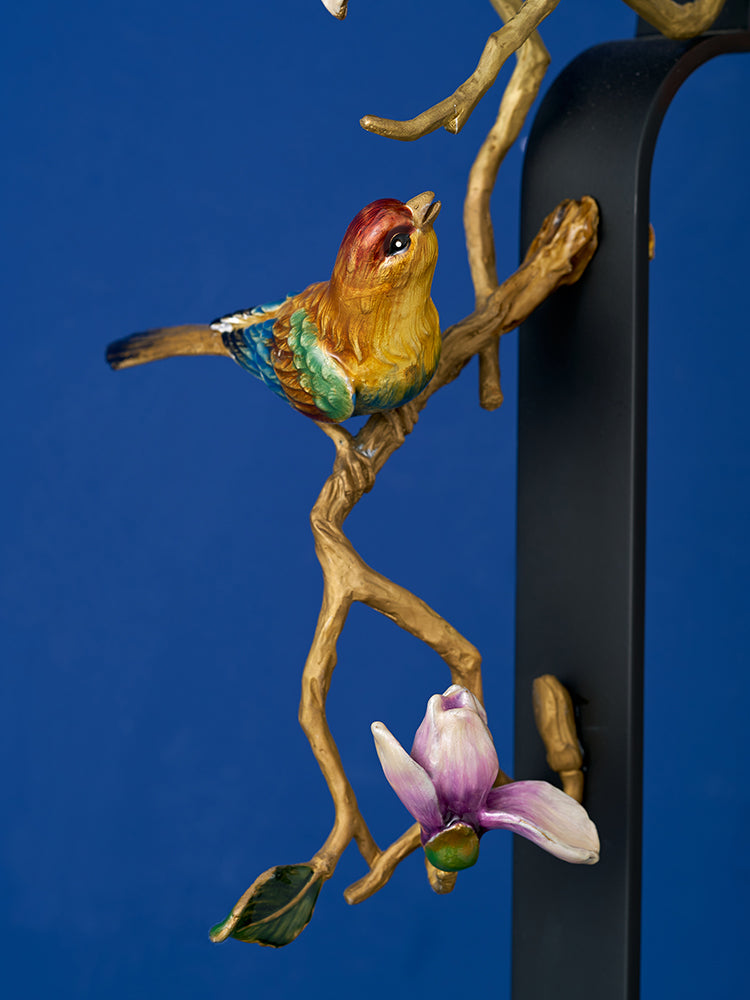 تمثال طائر مغرد مؤطر على طراز زن هارموني