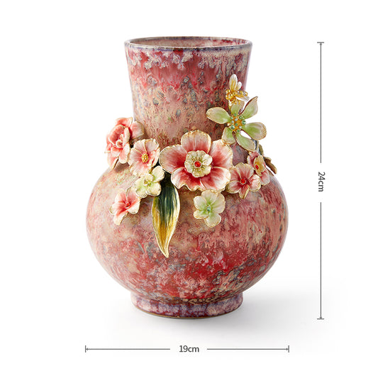 مزهرية سيراميك "انسجام البتلات" بلون وردي فاتح