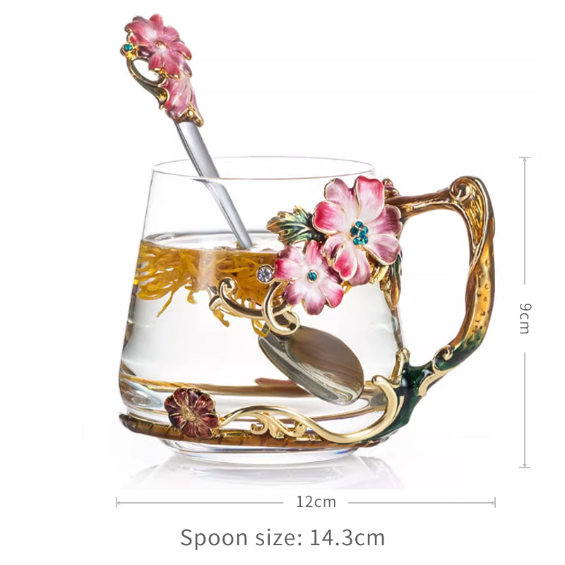 كوب زجاجي مطلي بالمينا بنقشة زهور برية