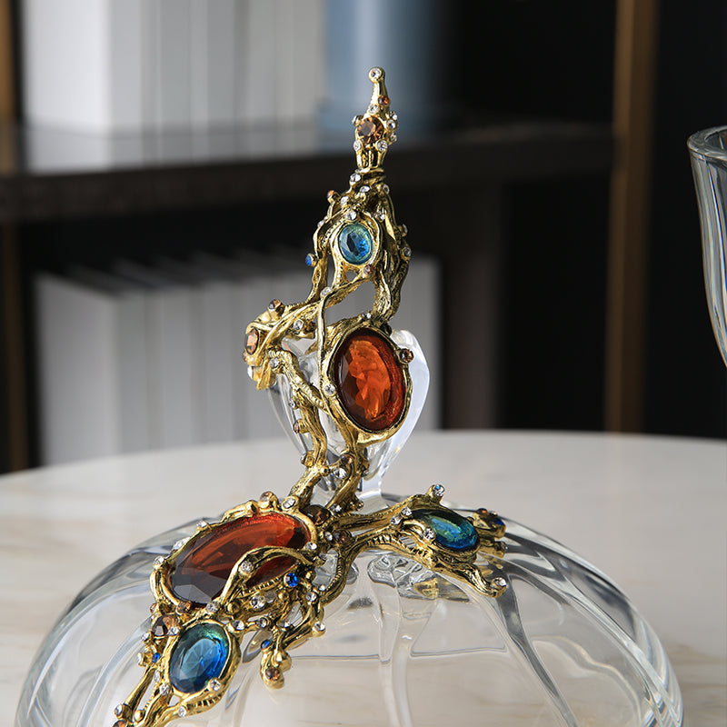 جرة كريستالية مرصعة بالجواهر من أزور ماجستي
