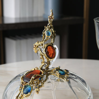 جرة كريستالية مرصعة بالجواهر من أزور ماجستي