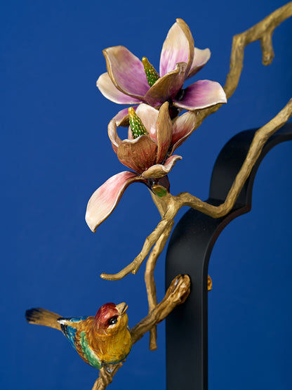 تمثال طائر مغرد مؤطر على طراز زن هارموني