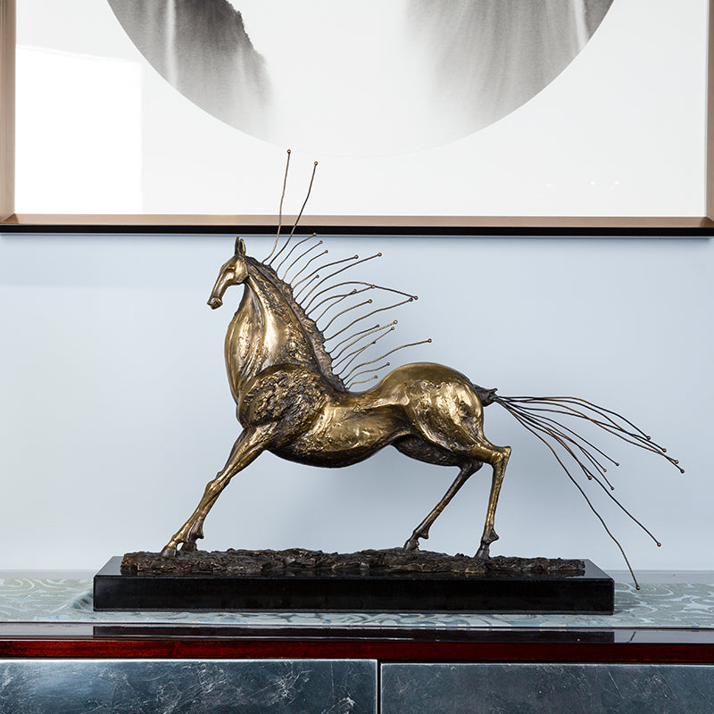 Gilded Majesty Ornament