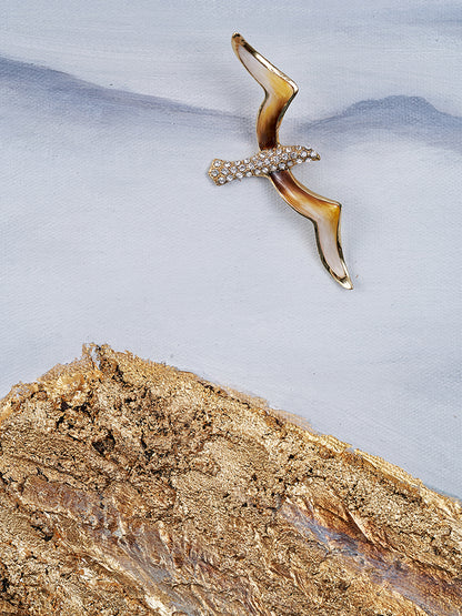 نقش بارز بعنوان "القمم المرصعة بالجواهر" من سلسلة "الجلال المذهب".