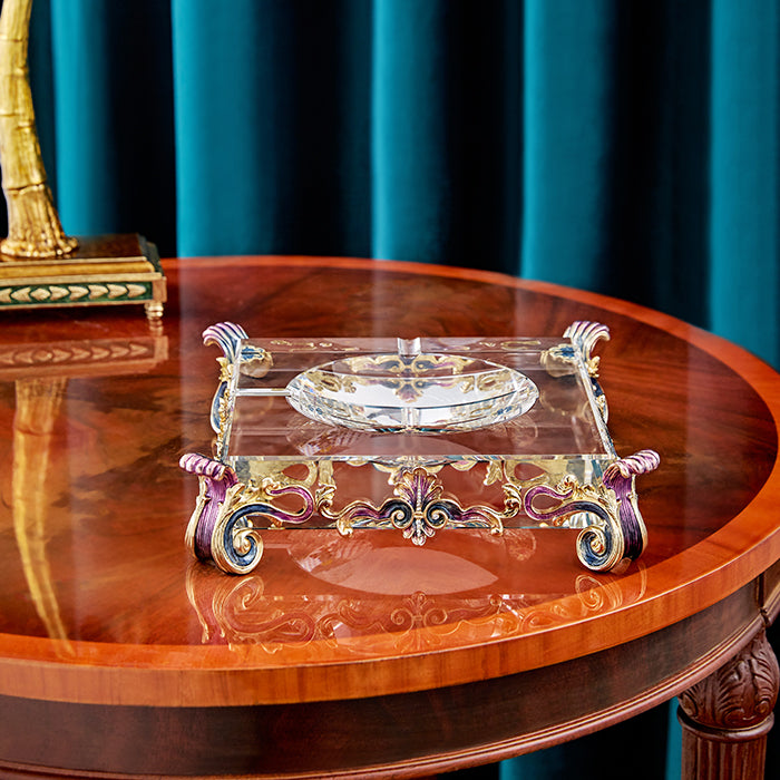 طبق كريستال باروكي من الجمشت الإمبراطوري