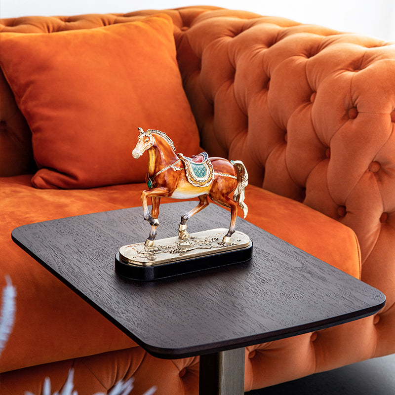 Royal Amber Gilded Steed