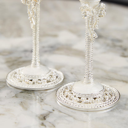 مزمار من الحرير العاجي واللؤلؤ