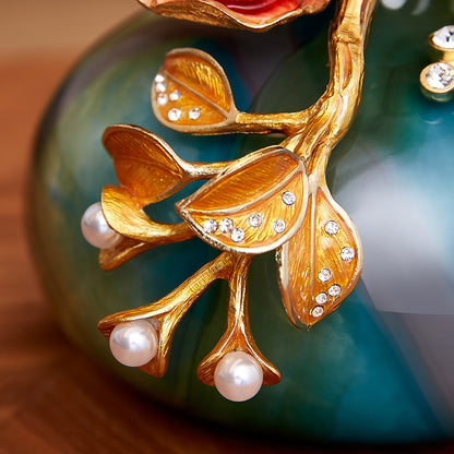 مزهرية فنية "أزور صن رايز" بعنوان "جويلد بلوم"