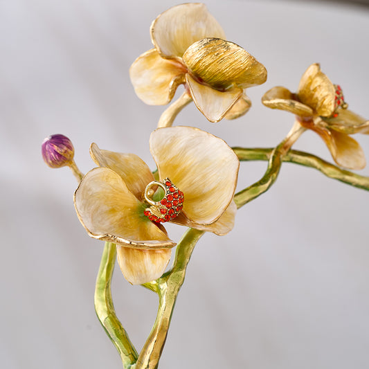 Radiant Glass Keepsake vase