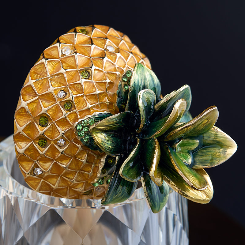 قبو كريستال الأناناس المذهب الإمبراطوري