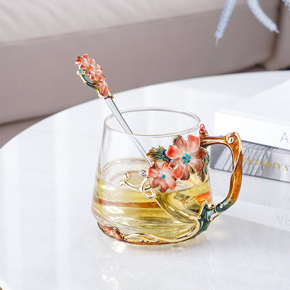 كوب زجاجي مطلي بالمينا بنقشة زهور برية