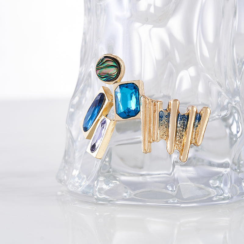 مزهرية طائر مغرد مزينة ببلورات متجمدة وجواهر