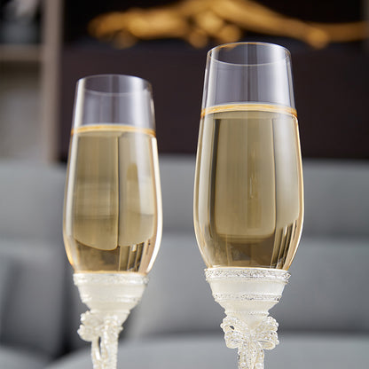 مزمار من الحرير العاجي واللؤلؤ