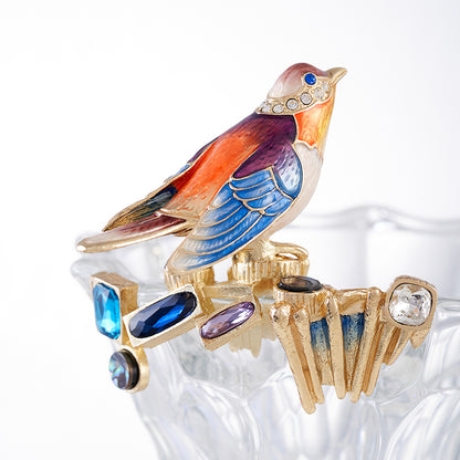 مزهرية طائر مغرد مزينة ببلورات متجمدة وجواهر