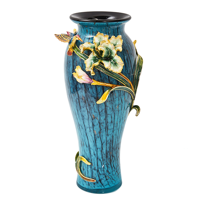 Hummingbird’s Emerald Iris Vase