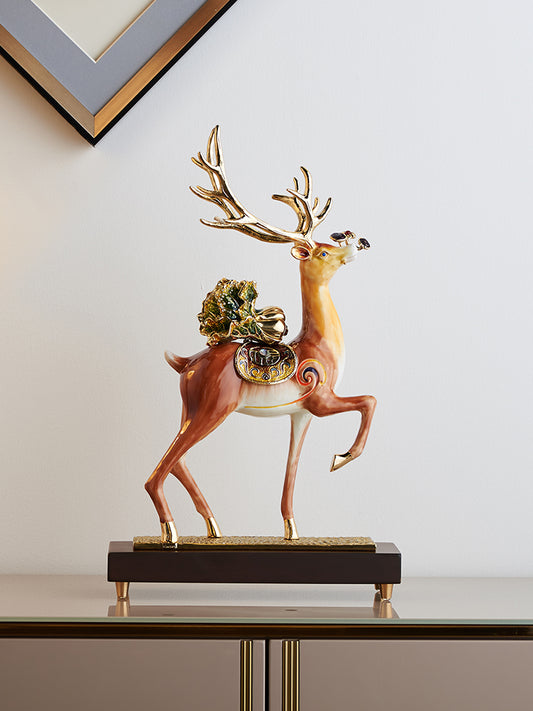 Handcrafted Elegance Ornament