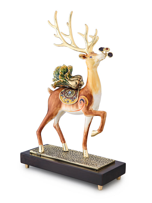 Handcrafted Elegance Ornament