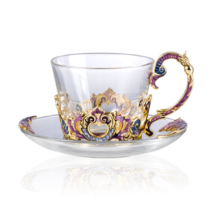 فنجان وصحن من الزجاج المطلي بالمينا على الطراز الباروكي الإمبراطوري