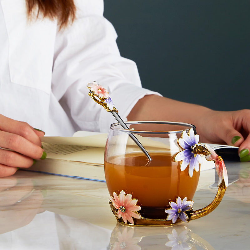 كوب لافندر بلوم المصنوع يدويًا