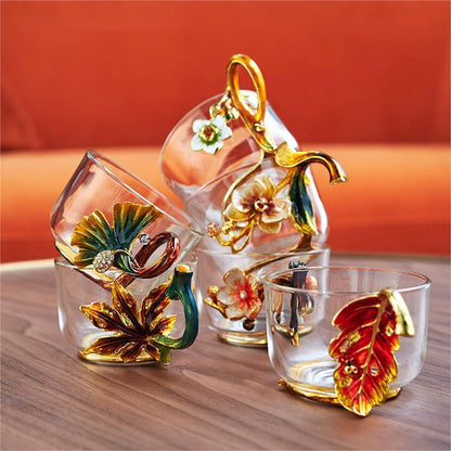 أواني زجاجية حرفية بنمط أوراق الشجر الساحرة